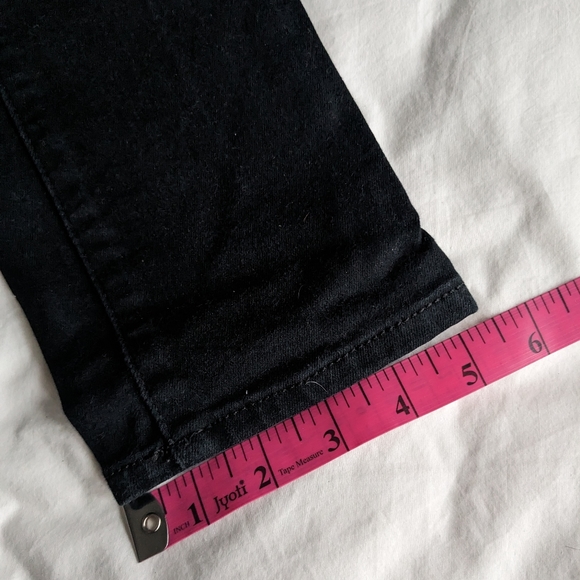 Universal Thread High Rise Skinny Jean - Picture 6 of 8